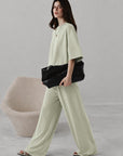 TEXTURED WIDE LEG RELAXED PANT