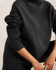 ESSENTIAL MOCK-NECK SET