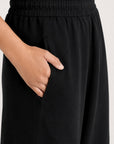RELAXED BARREL LEG TROUSER