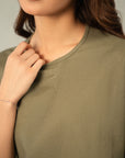 RELAXED LINEN TOP