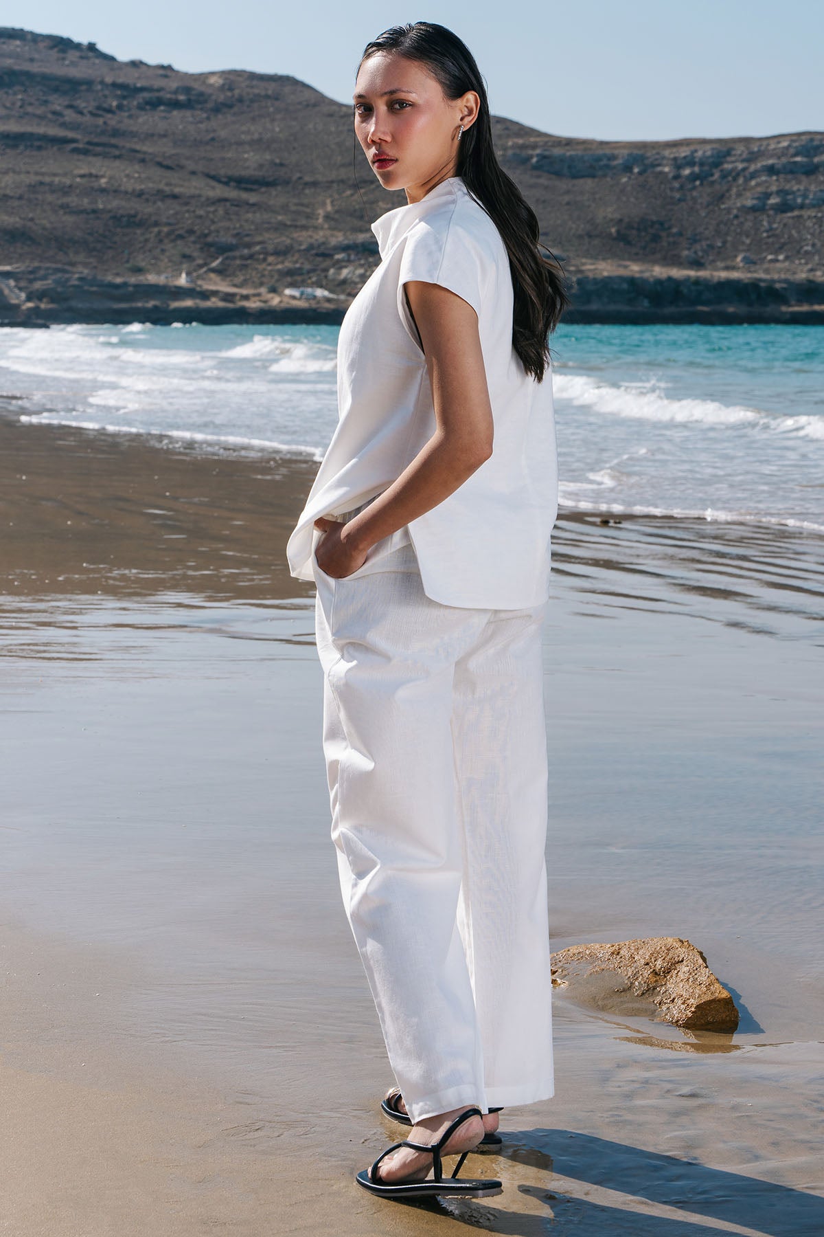 COWL NECK LINEN TOP