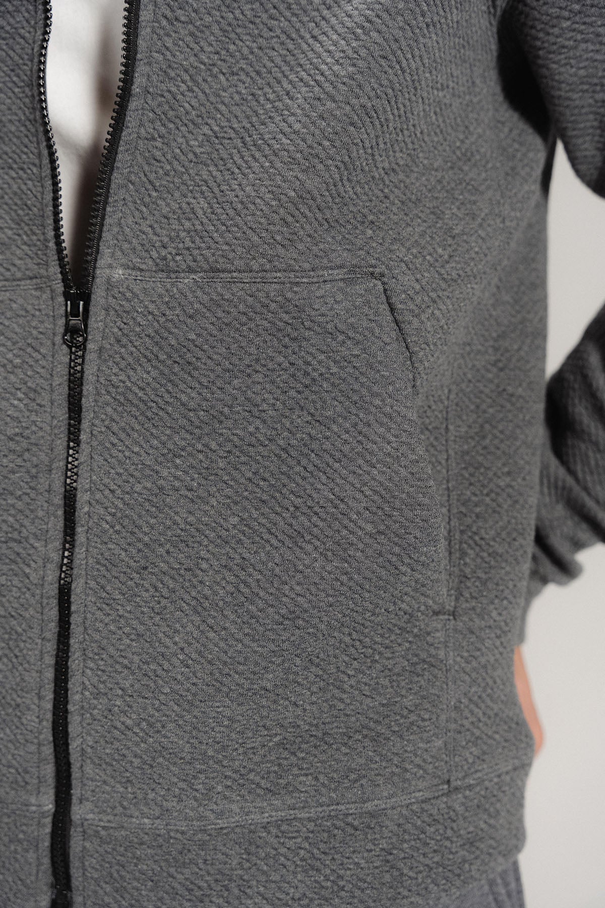 TEXTURED ZIP UP HOODIE