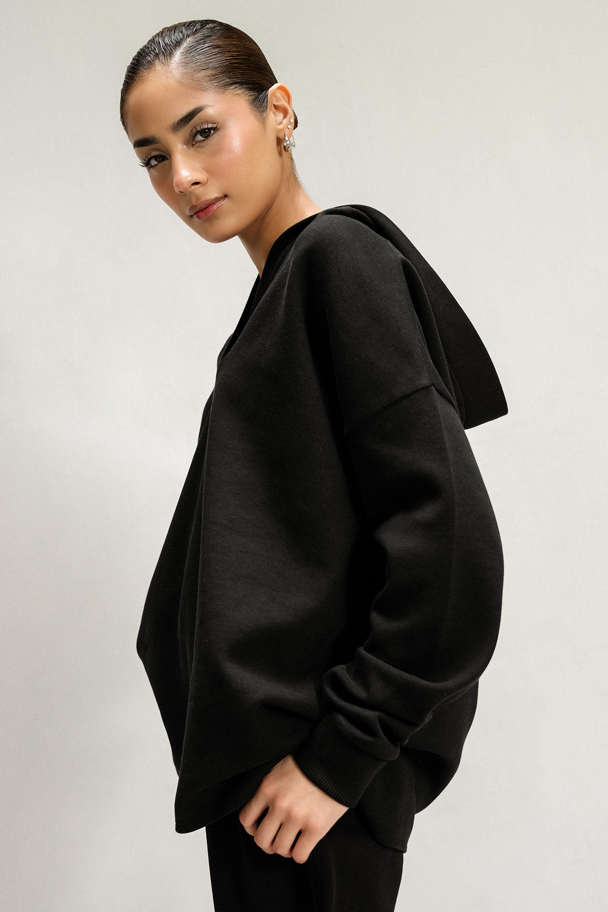 OPEN PLACKET PULLOVER HOODIE