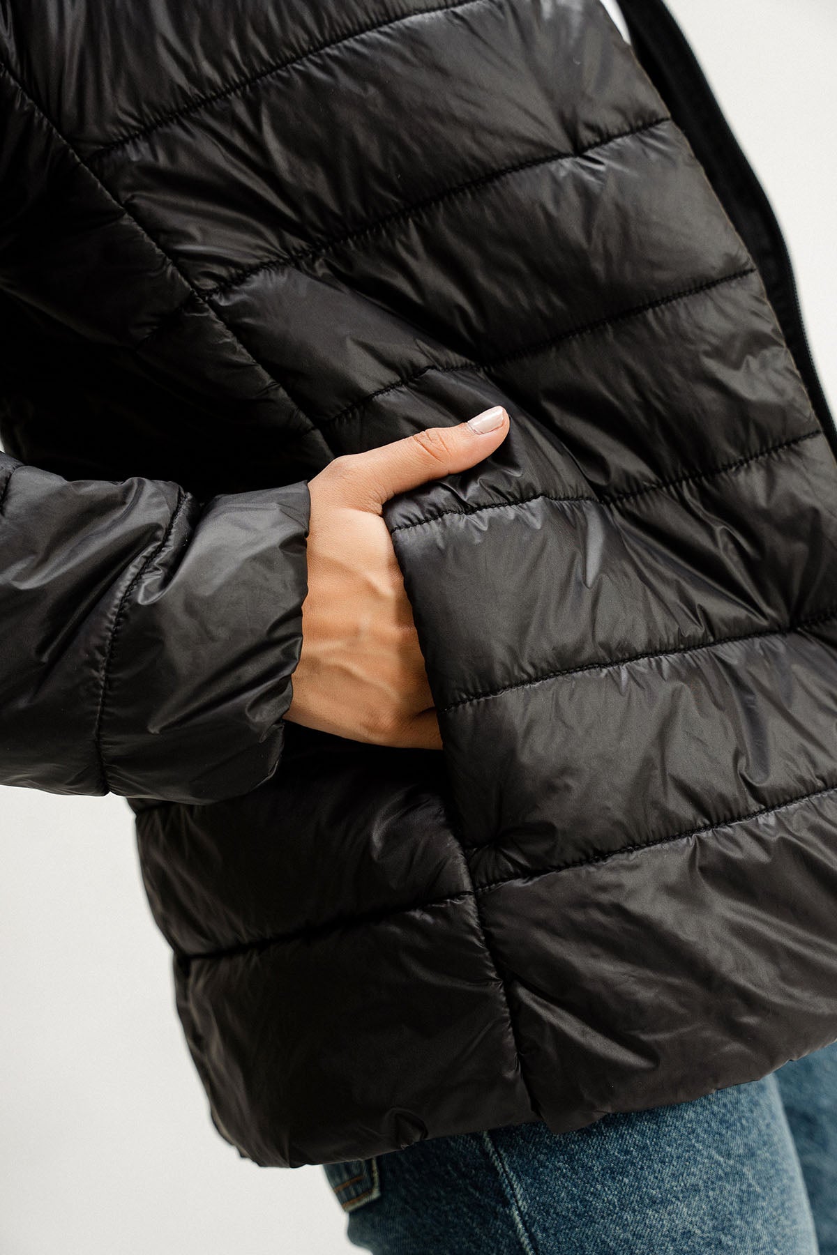 FULL SLEEVES PUFFER JACKET