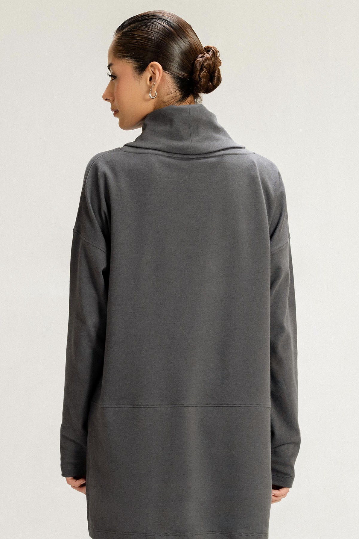 COWL NECK SWEATSHIRT