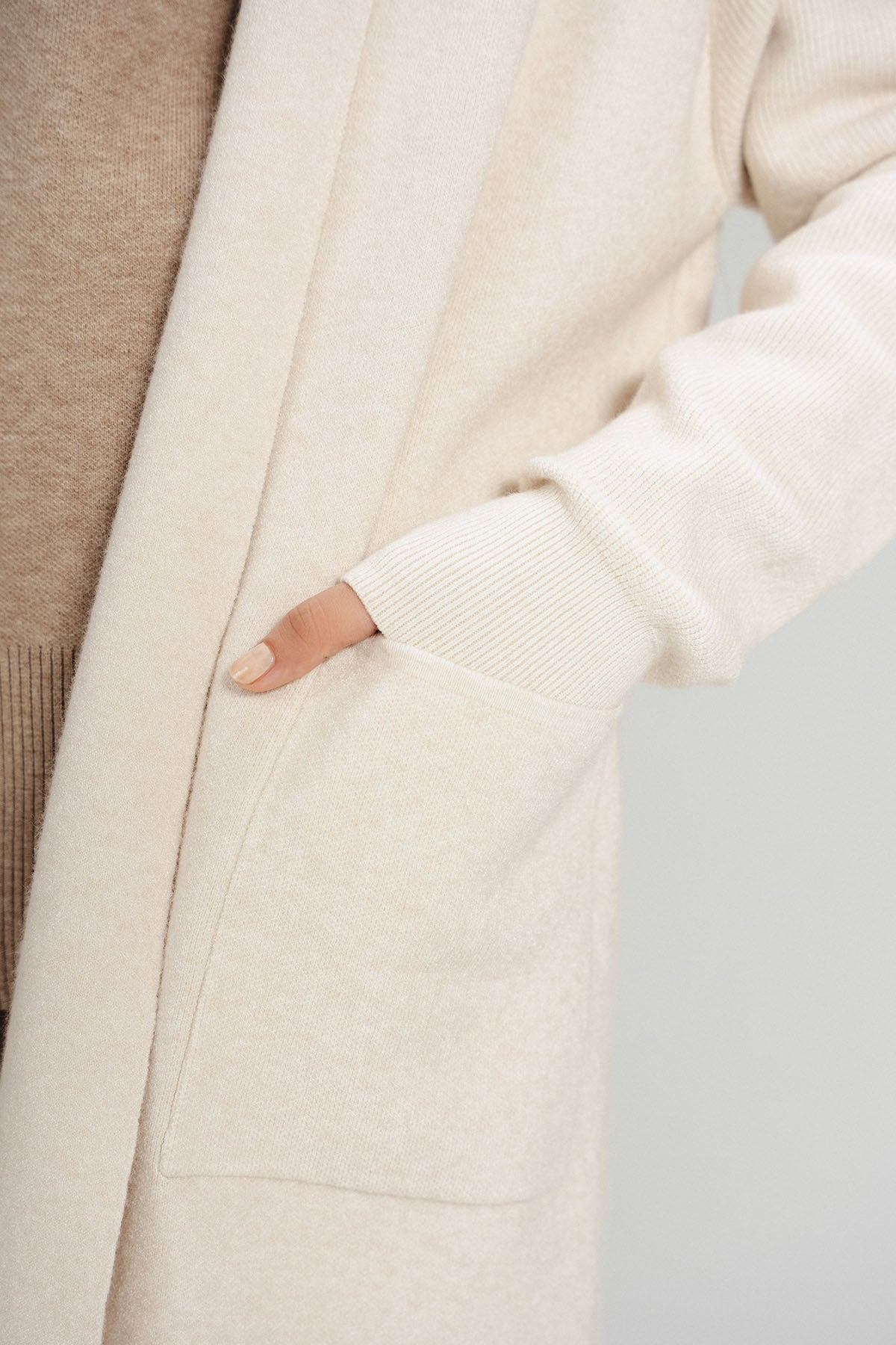 POWDER WHITE CARDIGAN - KNIT WEAR