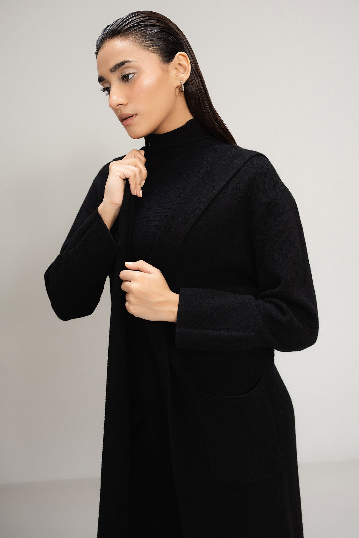 BLACK CARDIGAN - KNIT WEAR