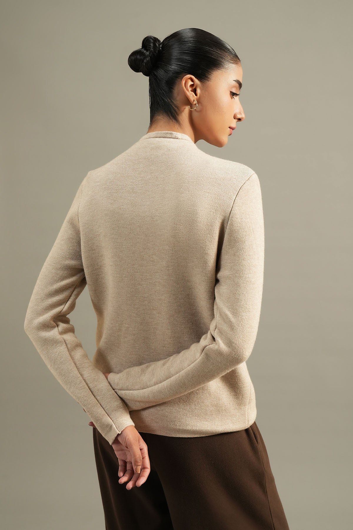 MOCK NECK SWEATER
