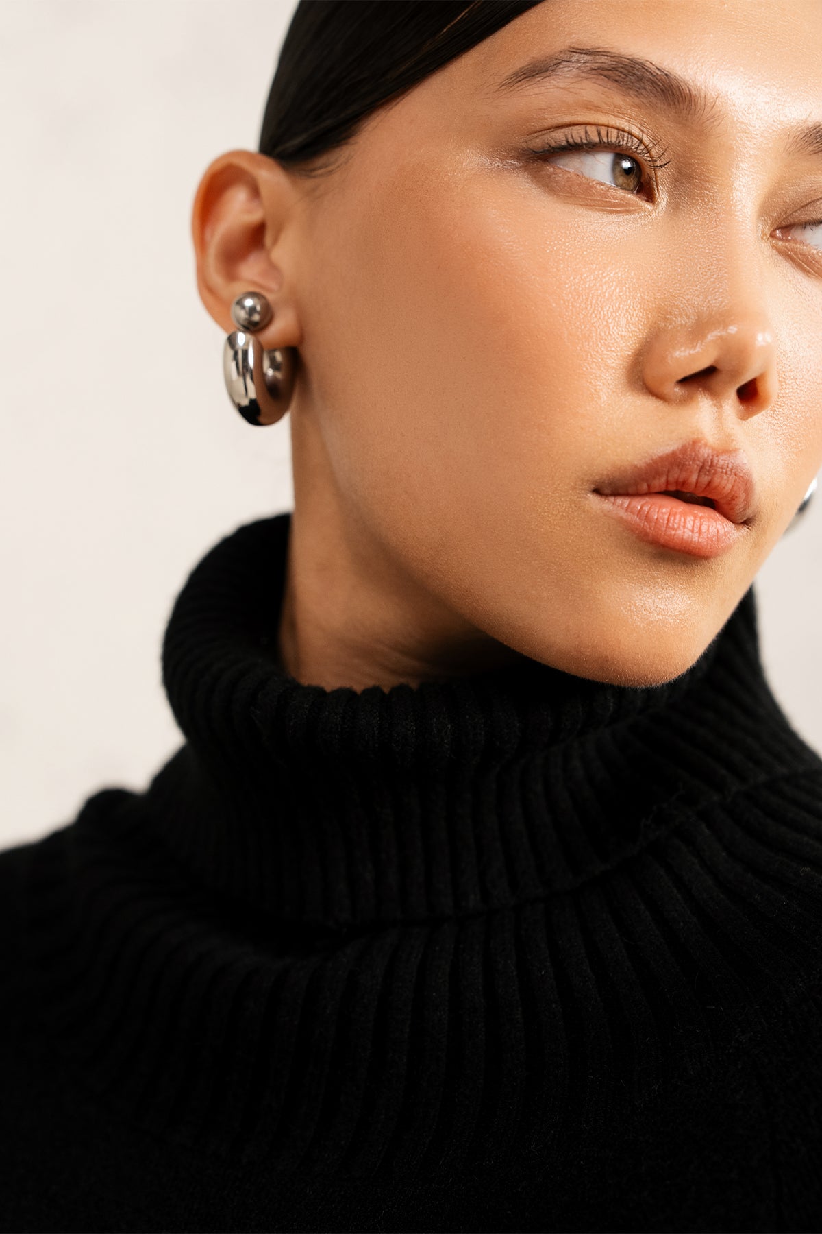 RIBBED TURTLENECK KNIT SET