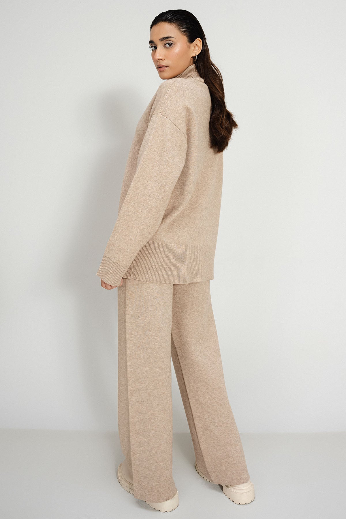 CAMEL CO-ORD SET - KNIT WEAR