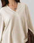 TEXTURED V-NECK