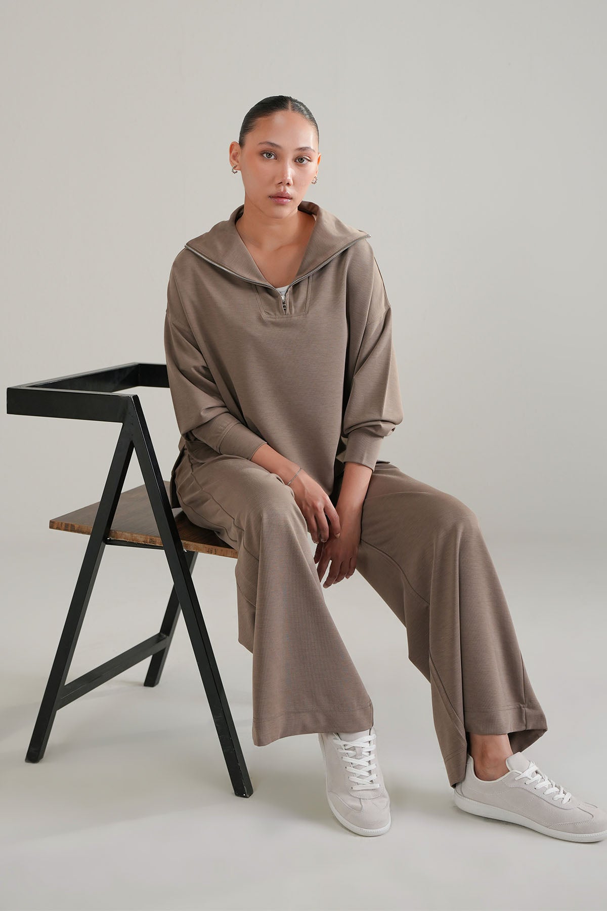 TEXTURED QUARTER ZIPPER-CLOUDLUX