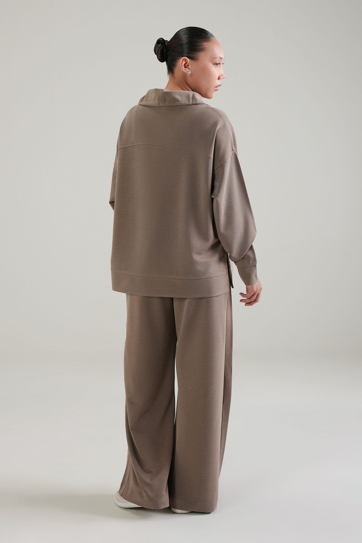 TEXTURED QUARTER ZIPPER-CLOUDLUX
