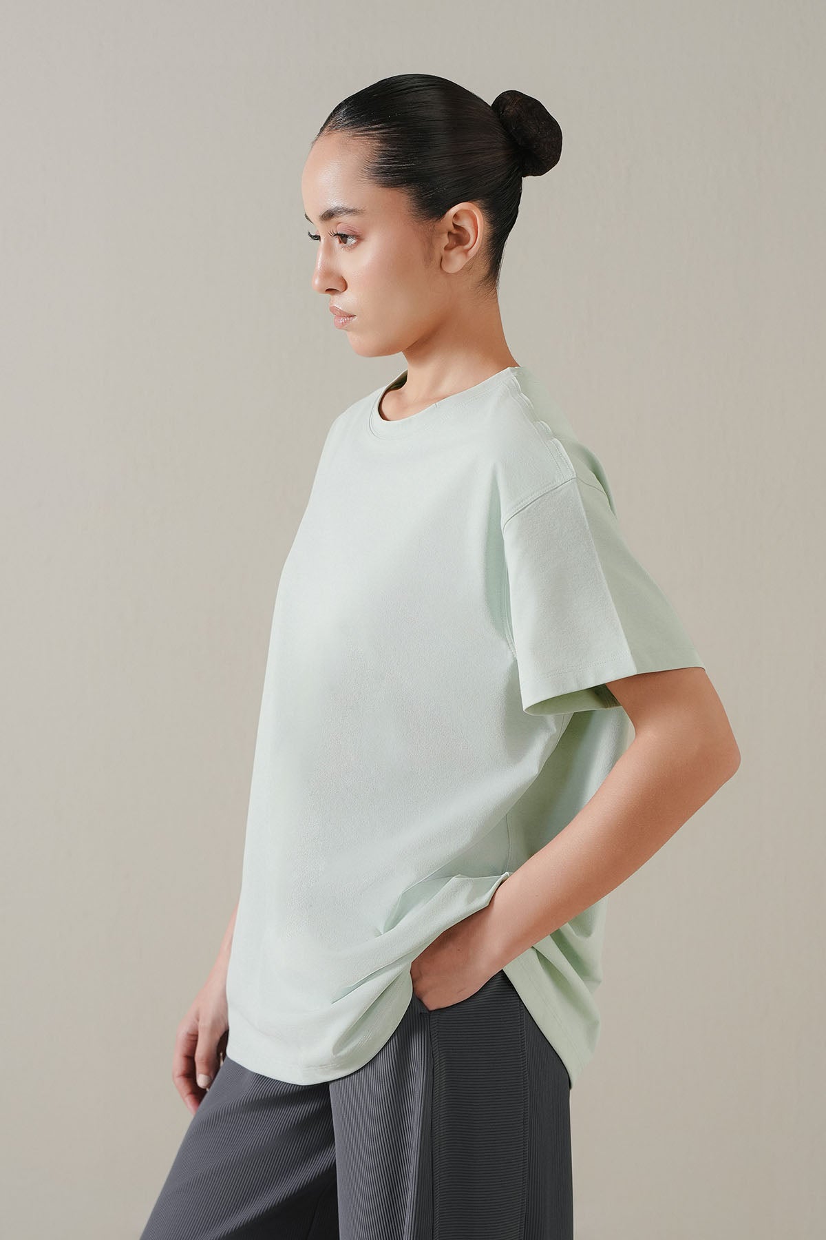 RELAXED ACTIVE TEE-WOMEN