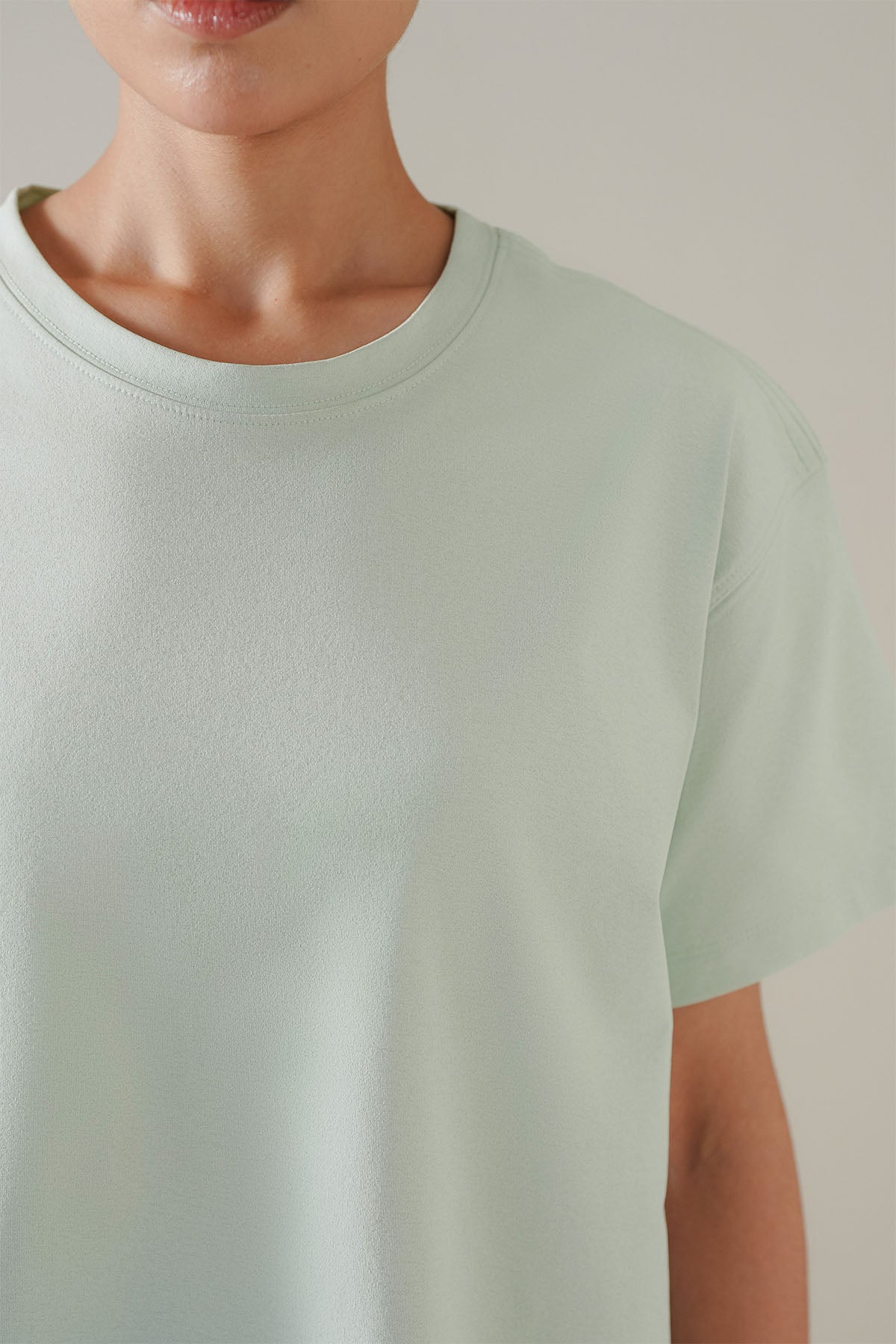 RELAXED ACTIVE TEE-WOMEN