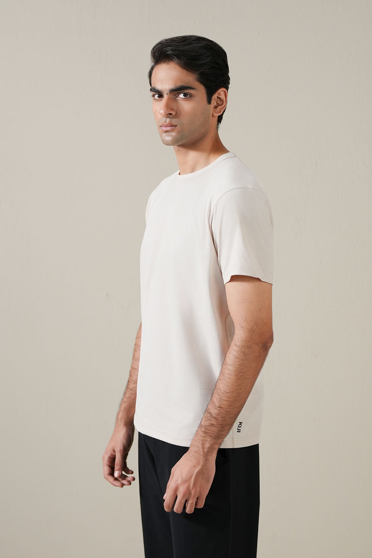 MEN TRAINING VENT TEE