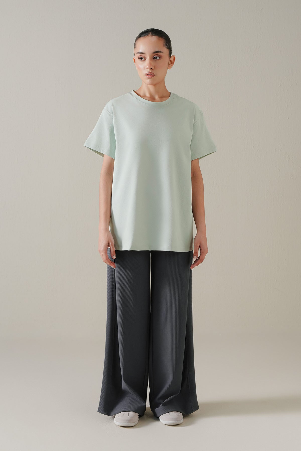 RELAXED ACTIVE TEE-WOMEN