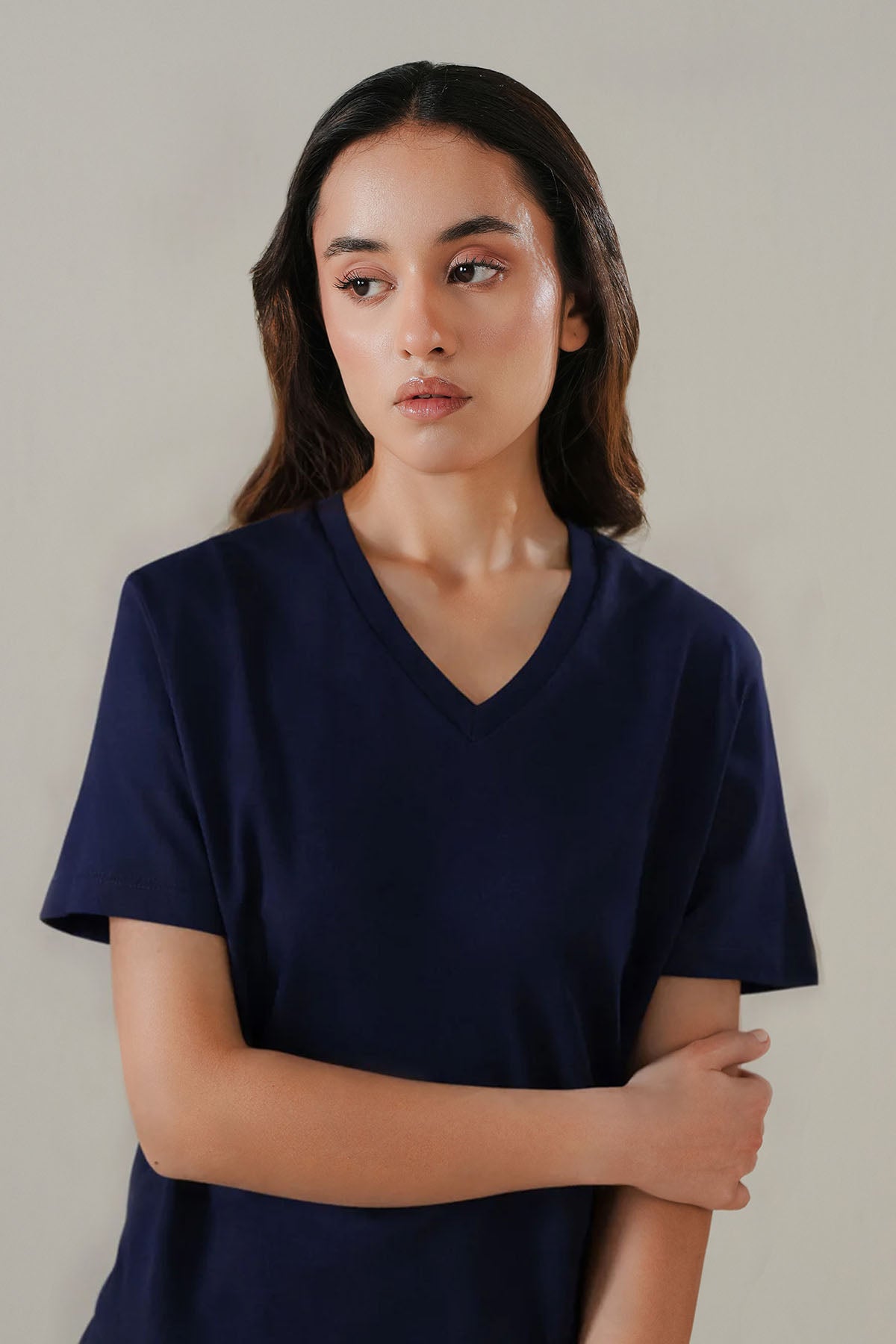 T-SHIRT V-NECK SUPIMA COTTON