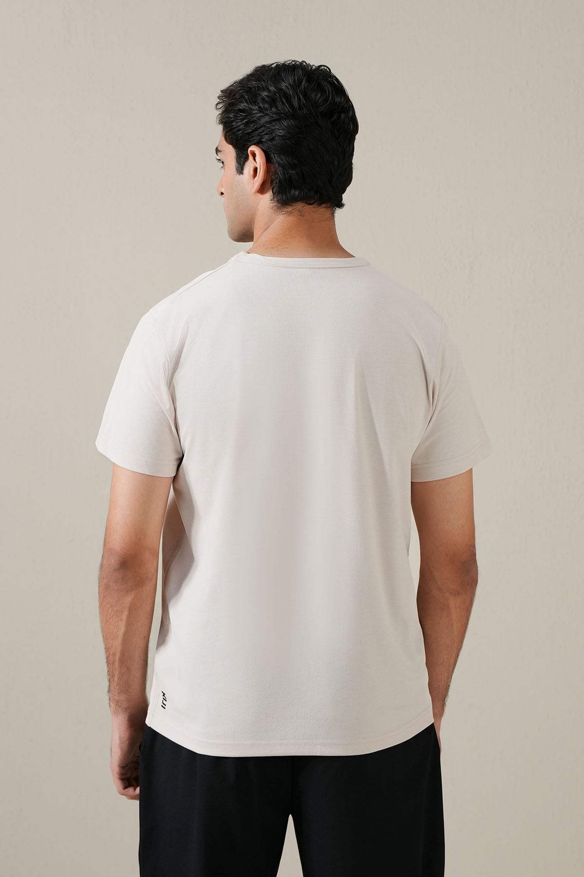 MEN TRAINING VENT TEE