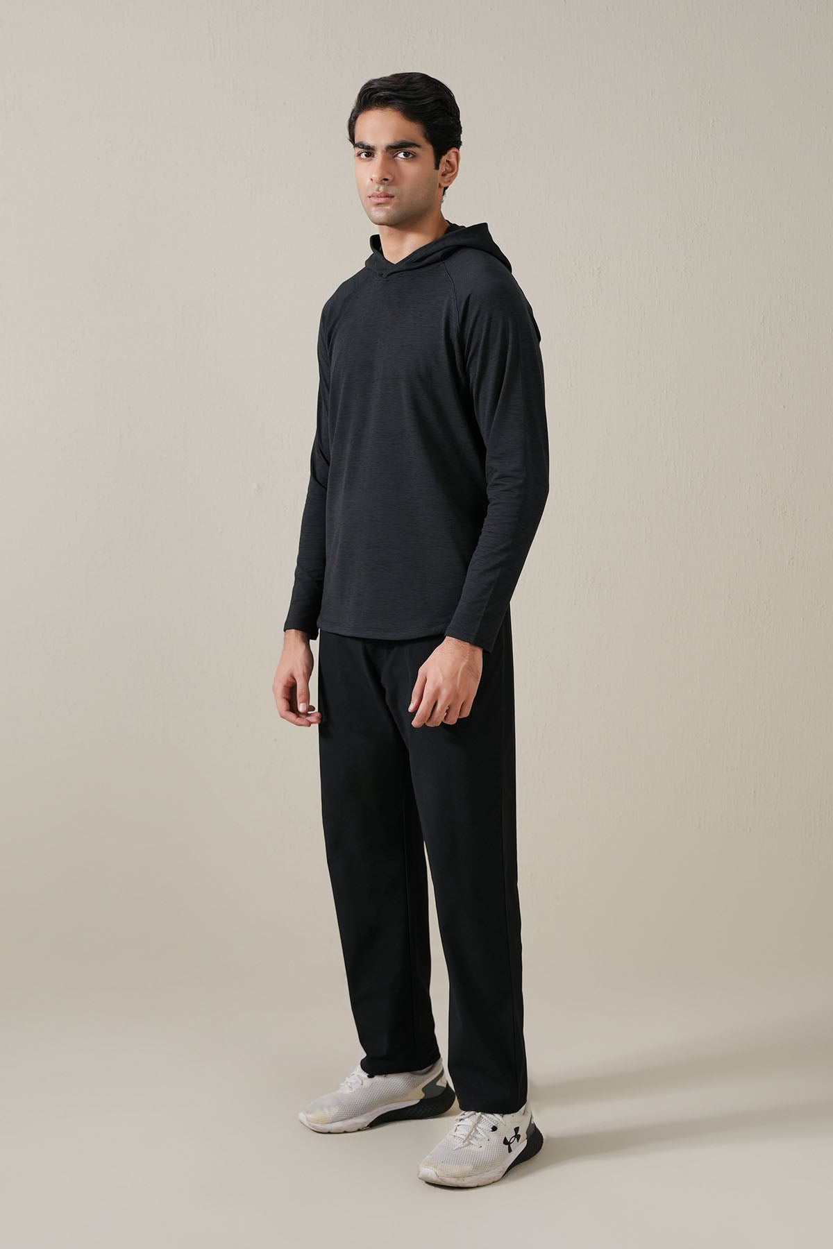 SOFTFORM PULLOVER HOODIE