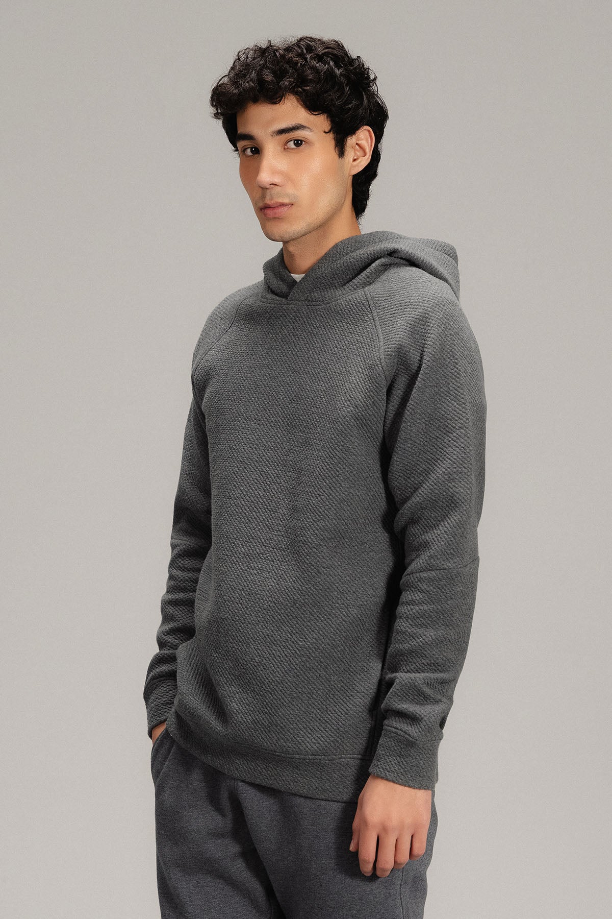 TEXTURED HOODIE