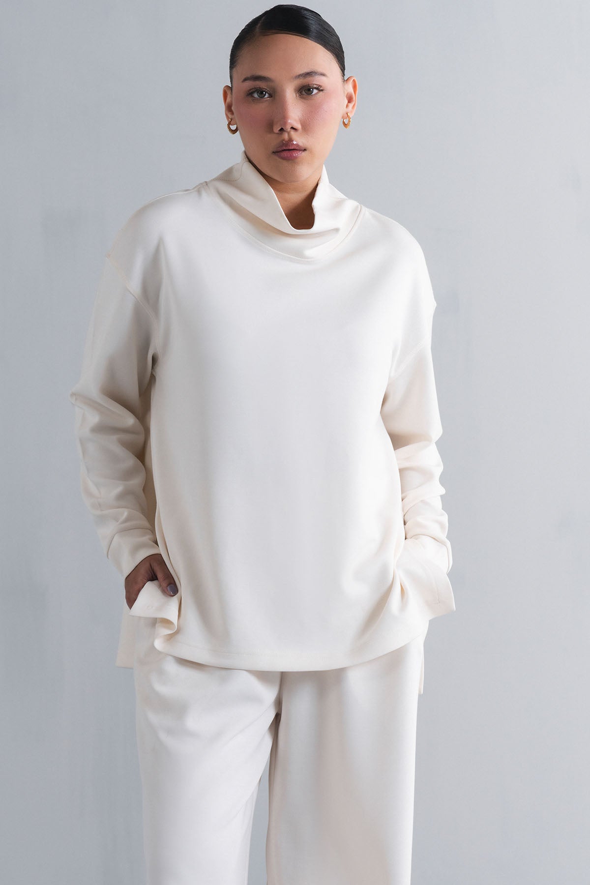 TEXTURED MOCK NECK SIDE SLIT-CLOUDLUX