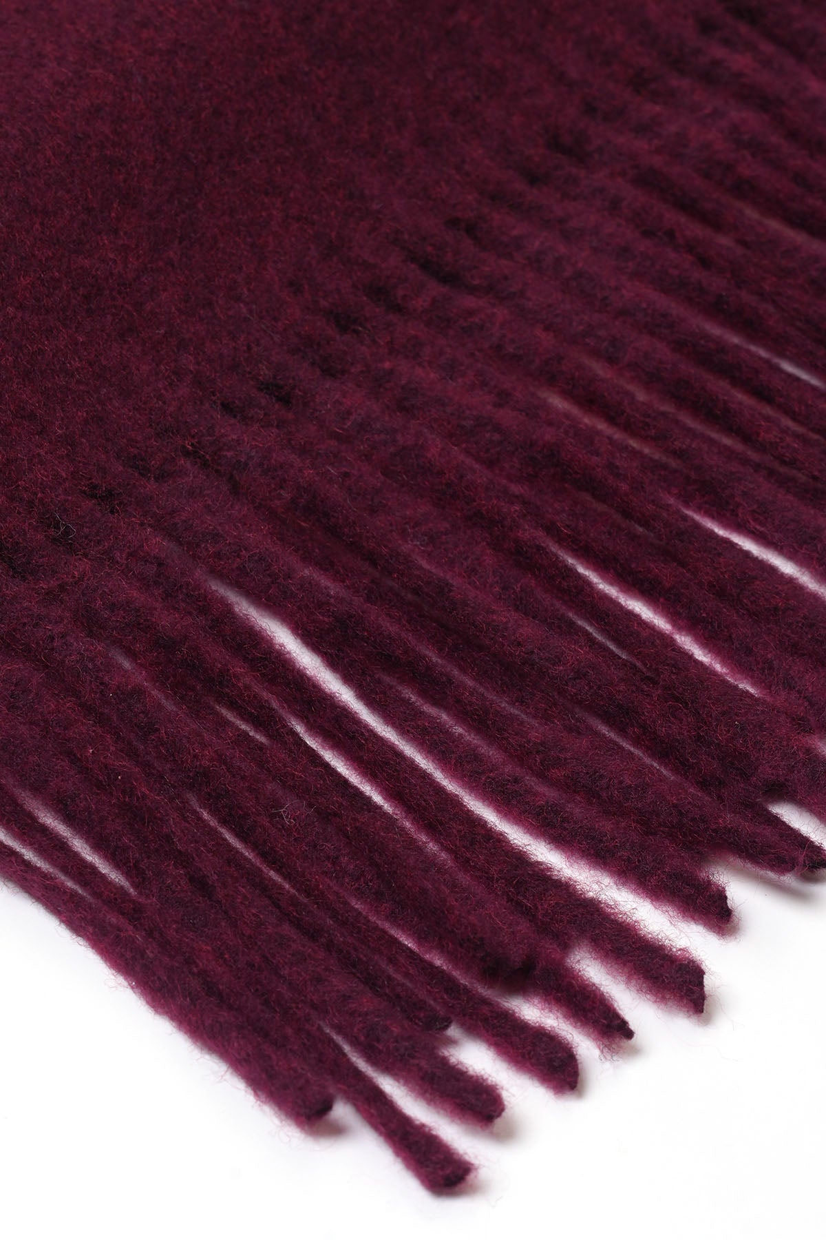 FRINGED EDGED SCARF