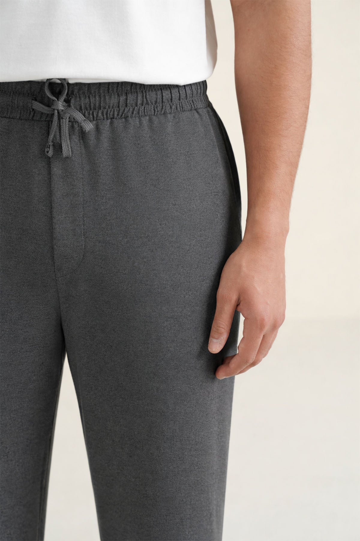 MEN EASY FLOW SWEATPANTS