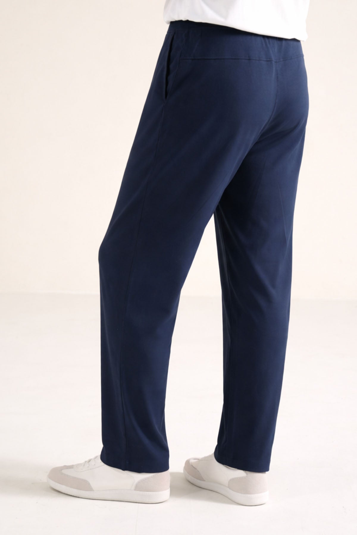MEN BASIC SWEAPANTS-DOUBLE KNIT