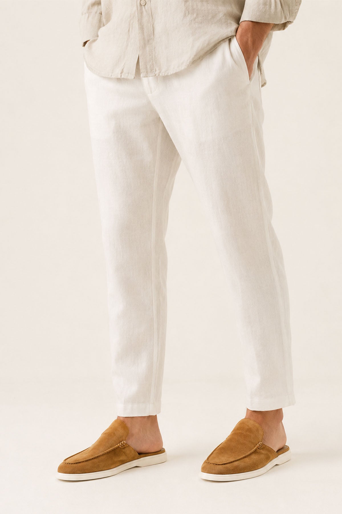 MEN SUEDE MULES