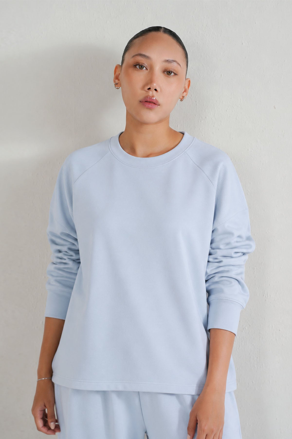CREWNECK TOP-CLOUDLUX LIGHT
