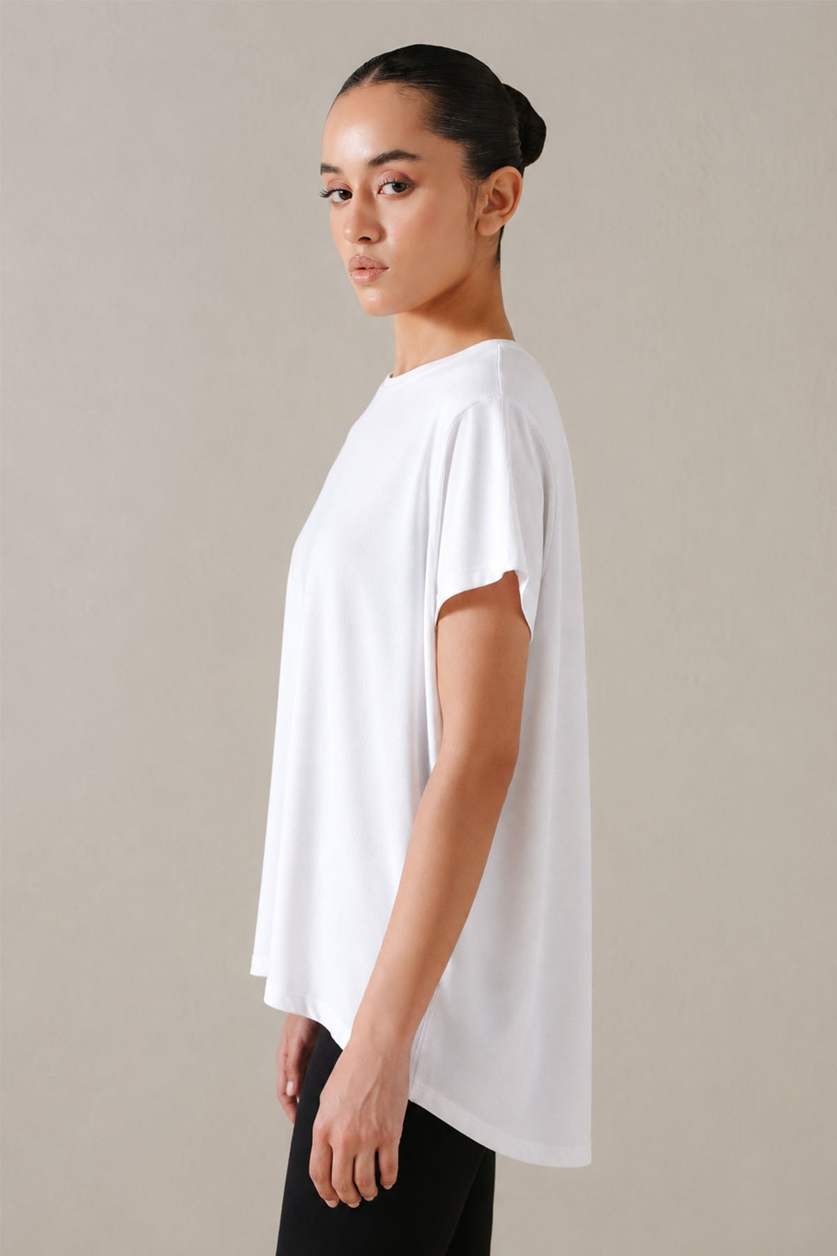 WOMEN SPLIT MESH TEE