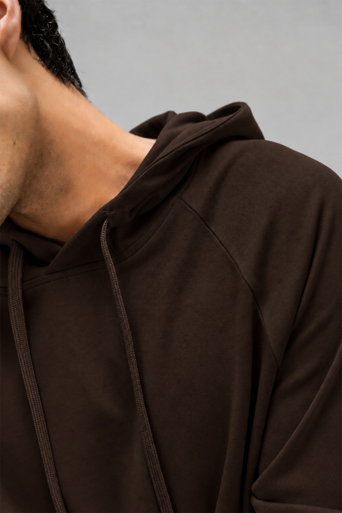 CLASSIC PULLOVER HOODIE