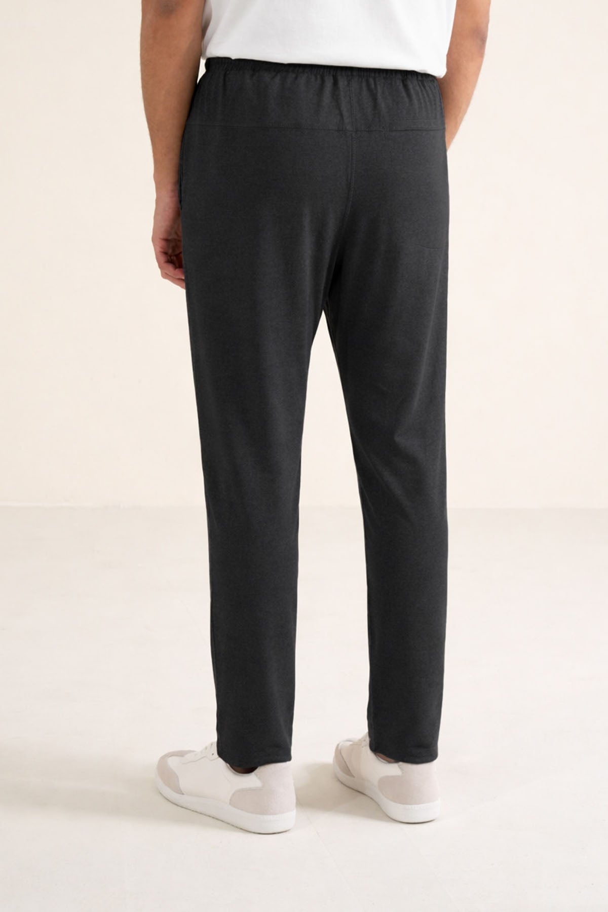 MEN EASY FLOW SWEATPANTS