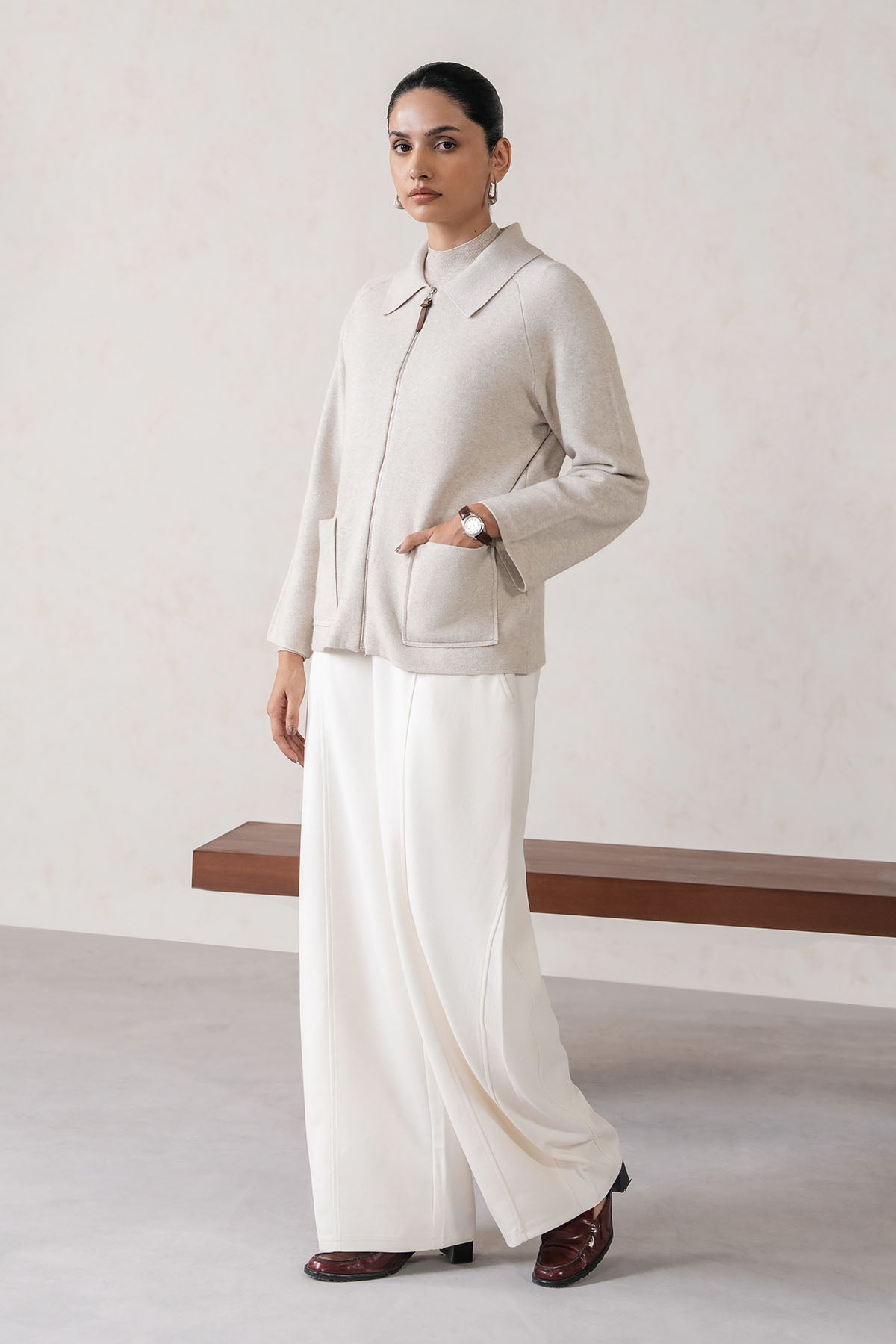 SOFT KNIT ZIPPER