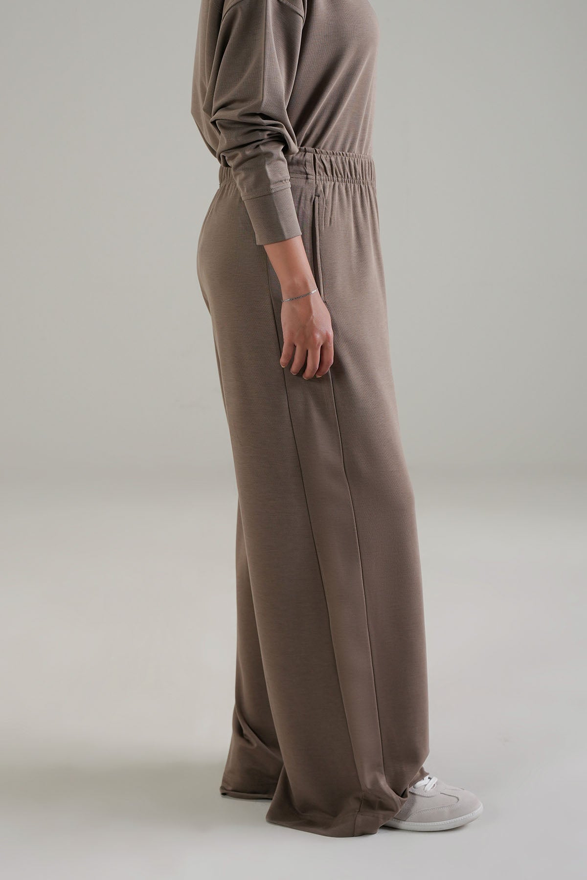 TEXTURED WIDE RELAXED PANTS - CLOUDLUX