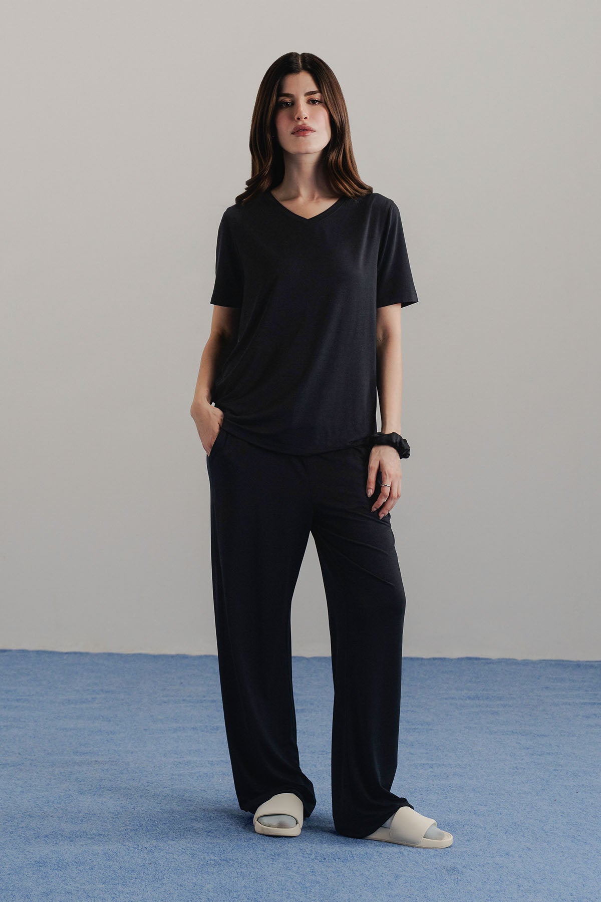WOMEN V-NECK NIGHTSUIT CLOUDLUX