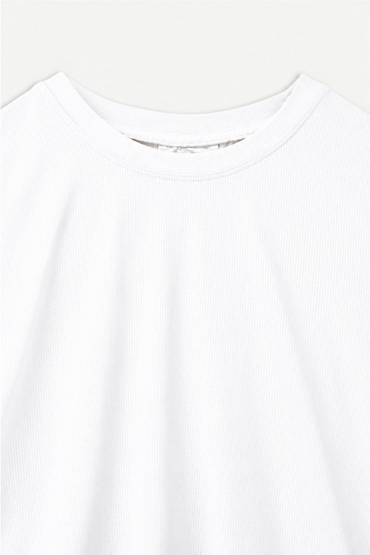 WOMEN SPLIT MESH TEE