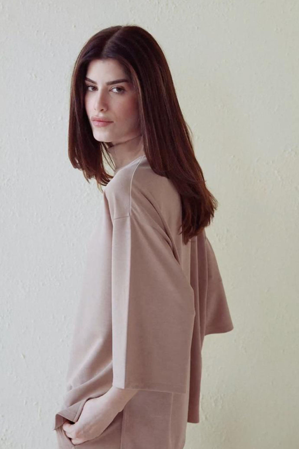 MOCK NECK SIDE SLIT CLOUDLUX