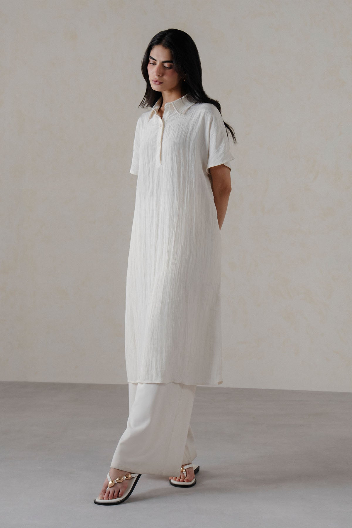 TEXTURED SHORT-SLEEVE TUNIC