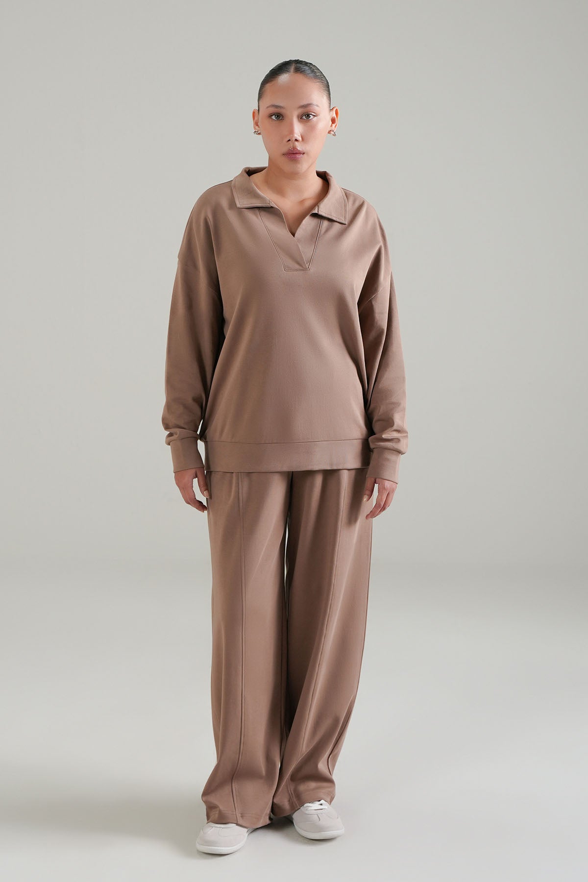 OPEN COLLAR TOP-DOUBLE KNIT