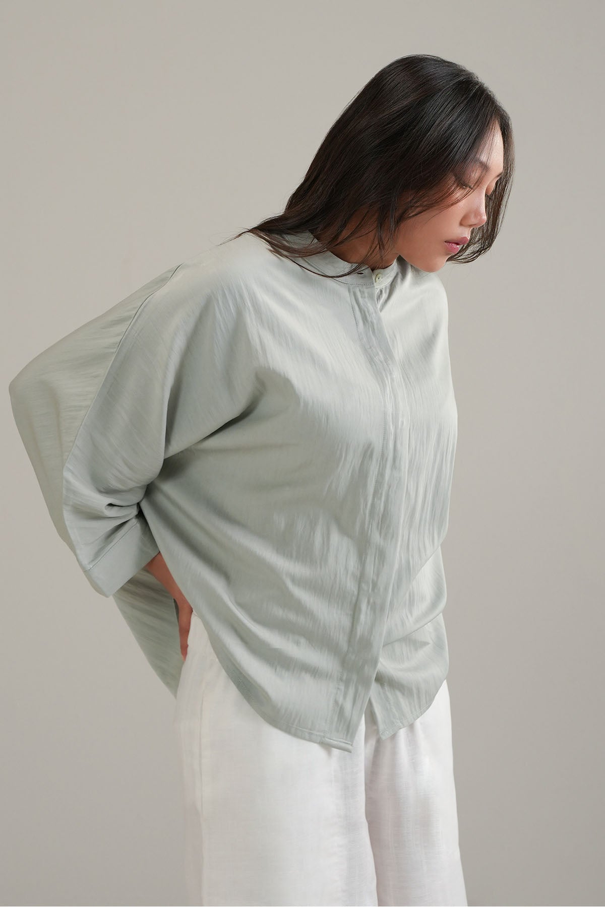 RELAXED BAND COLLAR SHIRT