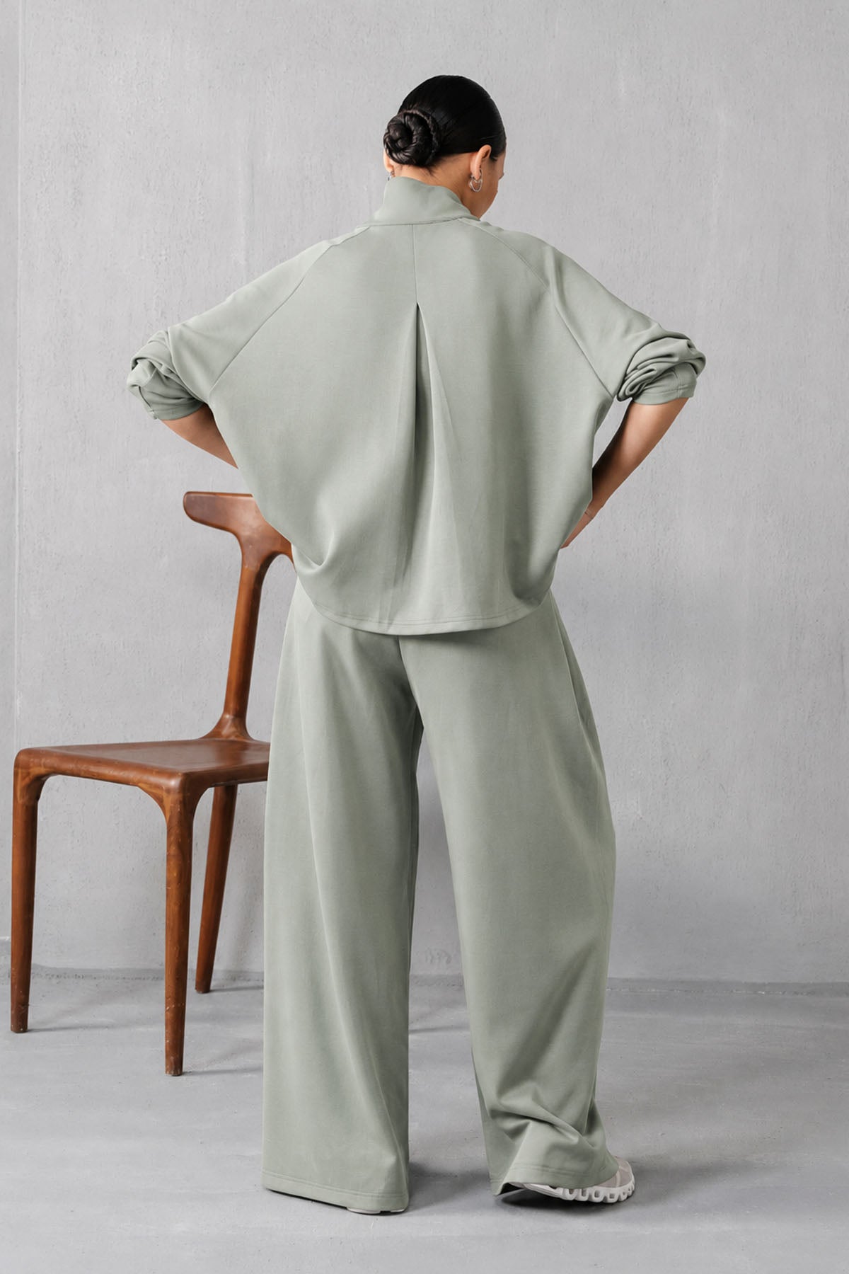 MOCK NECK ZIPPER - CLOUDLUX LIGHT