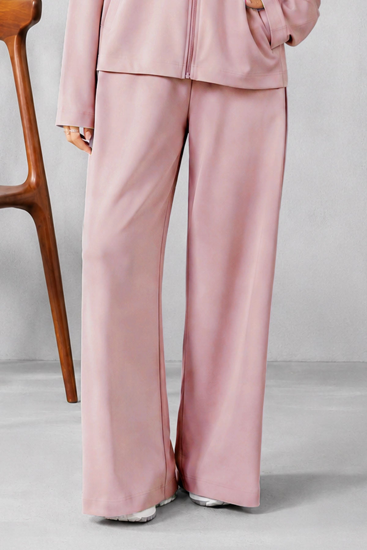LIGHTWEIGHT WIDE-LEG PANTS-CLOUDLUX