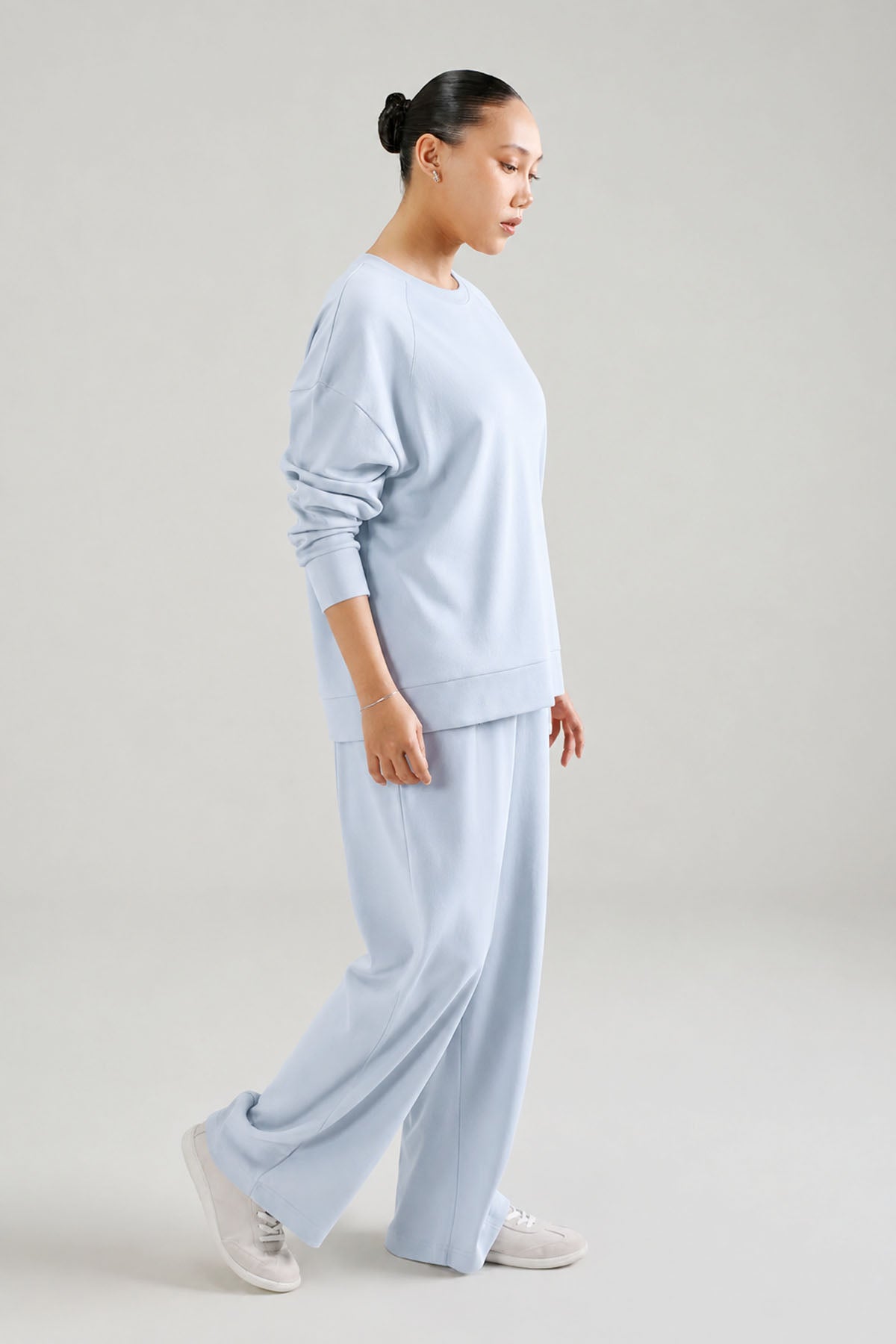 CREWNECK TOP-CLOUDLUX LIGHT
