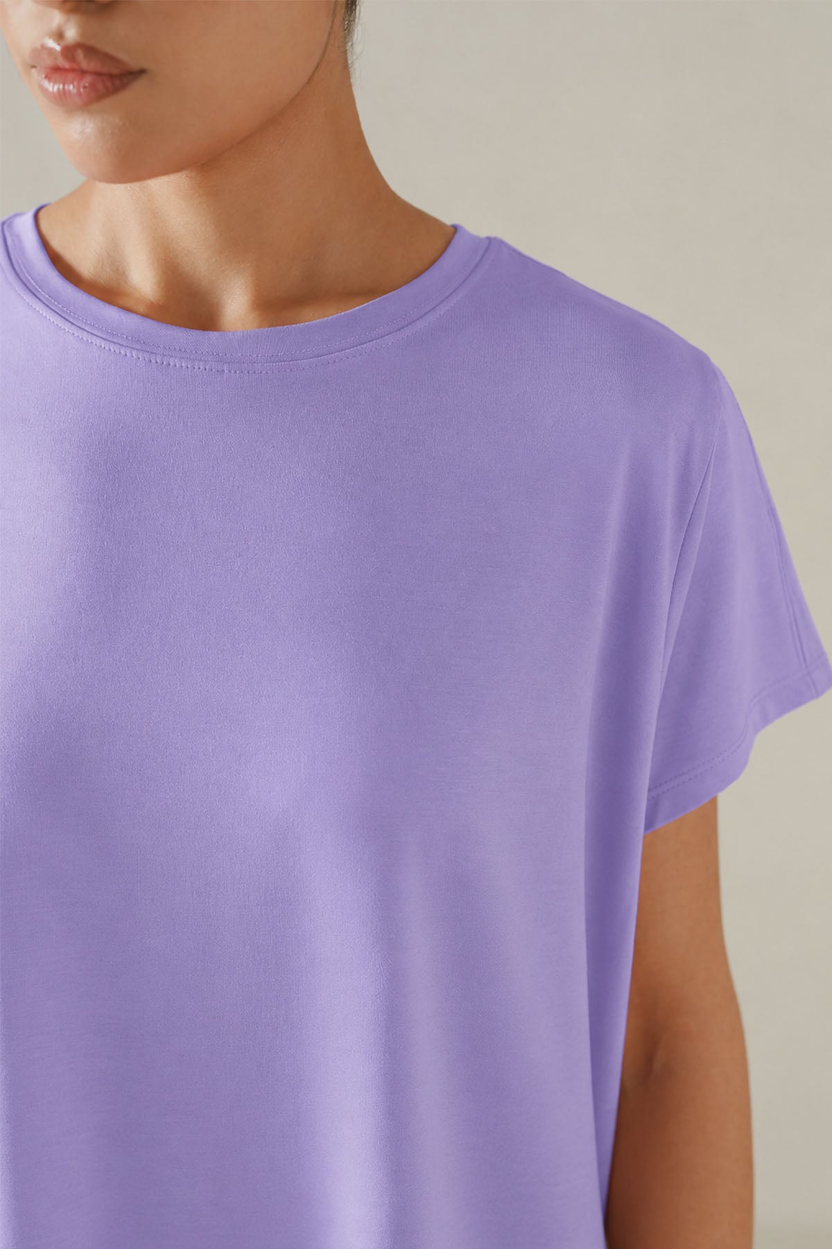WOMEN SPLIT MESH TEE