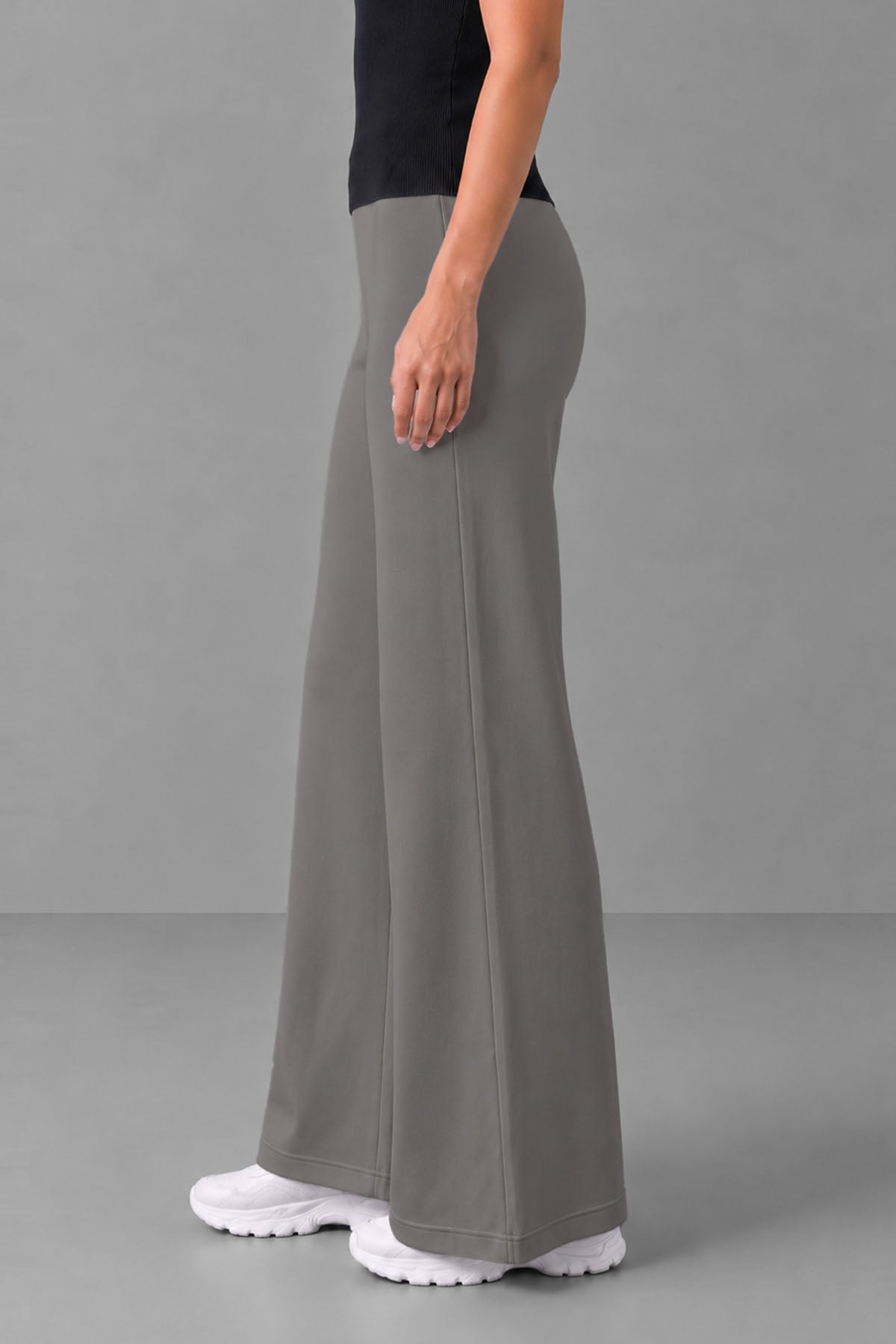 SOFT TOUCH FLARED PANTS