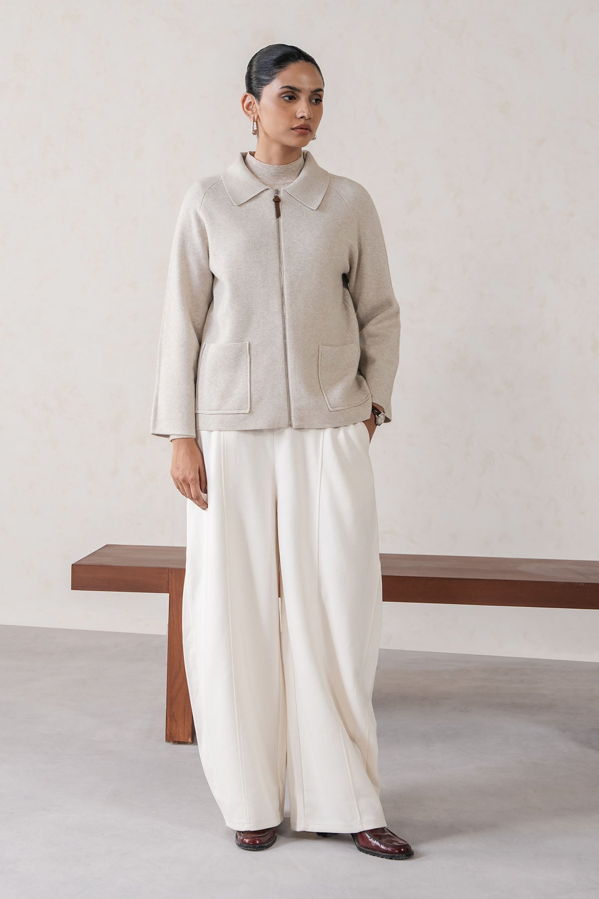 SOFT KNIT ZIPPER
