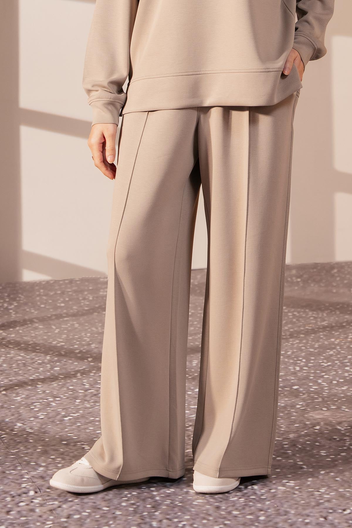 PLEATED WIDE TROUSER CLOUDLUX