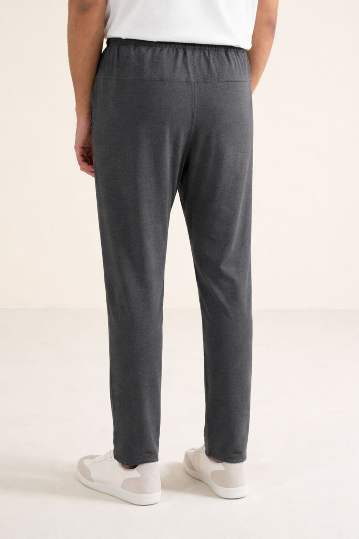 MEN EASY FLOW SWEATPANTS